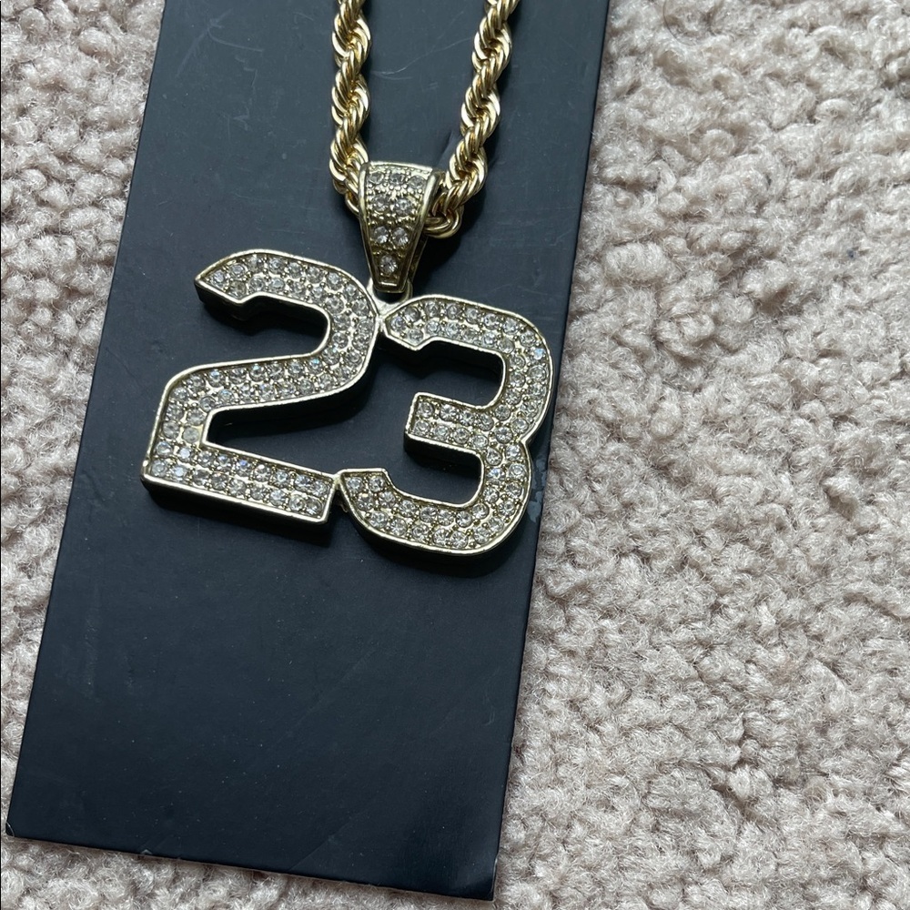 NWT Red Ape Gold Chain with LARGE Jordan Style “23” Pendant - Picture 2 of 3
